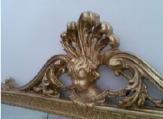 come si restaura una cornice dorata